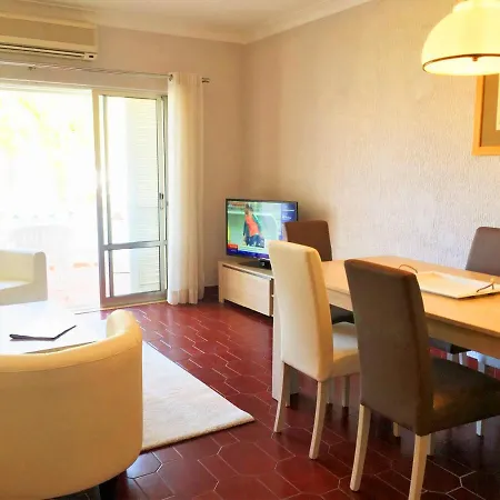 Sleeps 4 Air Con T480211 Apartament *
