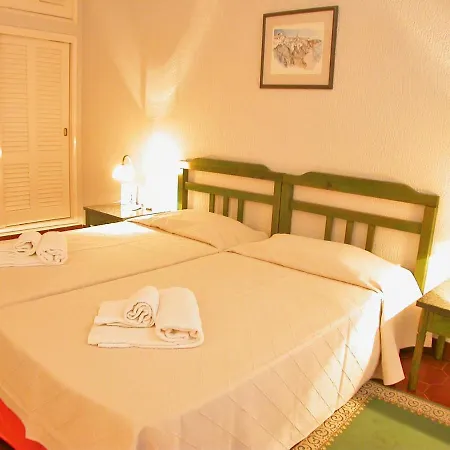 Sleeps 4 Air Con T480211 * Vale do Lobo