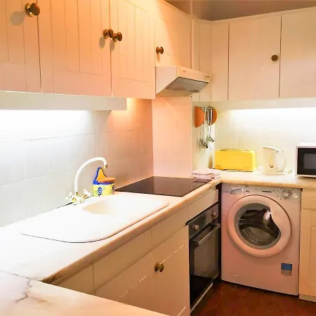 Sleeps 4 Air Con T480211 ואלה דה לובו